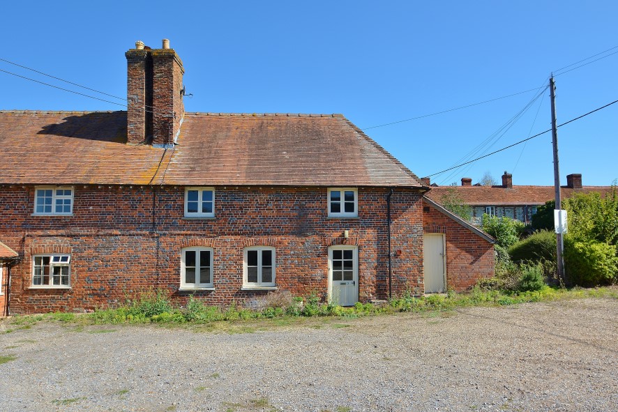 3 Clare Cottages, Clare, Thame, Oxfordshire, OX9 7HQ