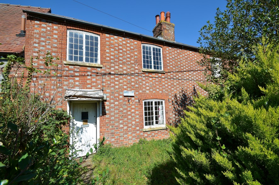 5 Clare Cottages, Clare, Thame, Oxfordshire, OX9 7HQ