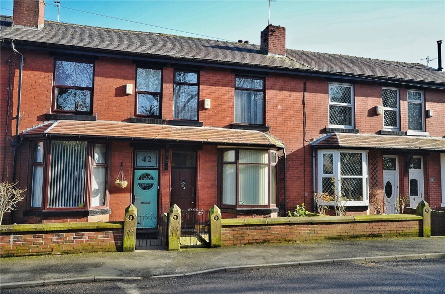 40 Fraser Street, Shaw, Oldham, Lancashire, OL2 7SD