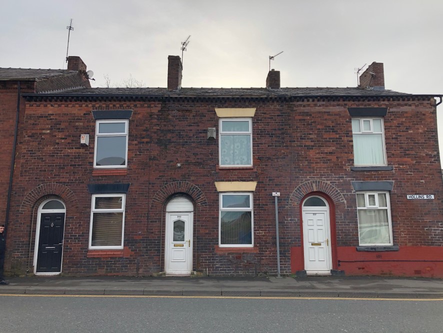 285 Hollins Road, Oldham, Lancashire, OL8 3AA