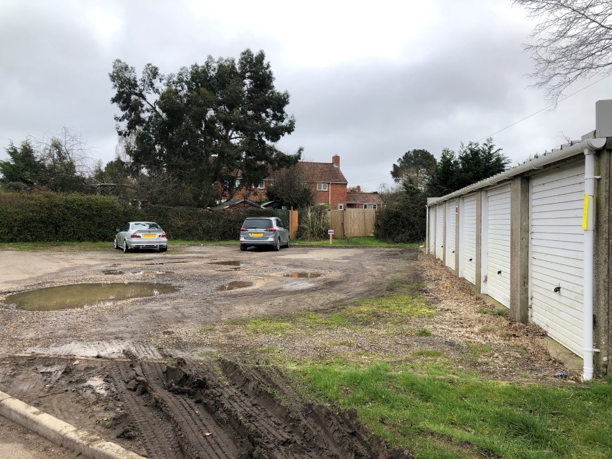 Development plot at Stapehill Crescent, Stapehill, Wimborne, Dorset, BH21 2ED