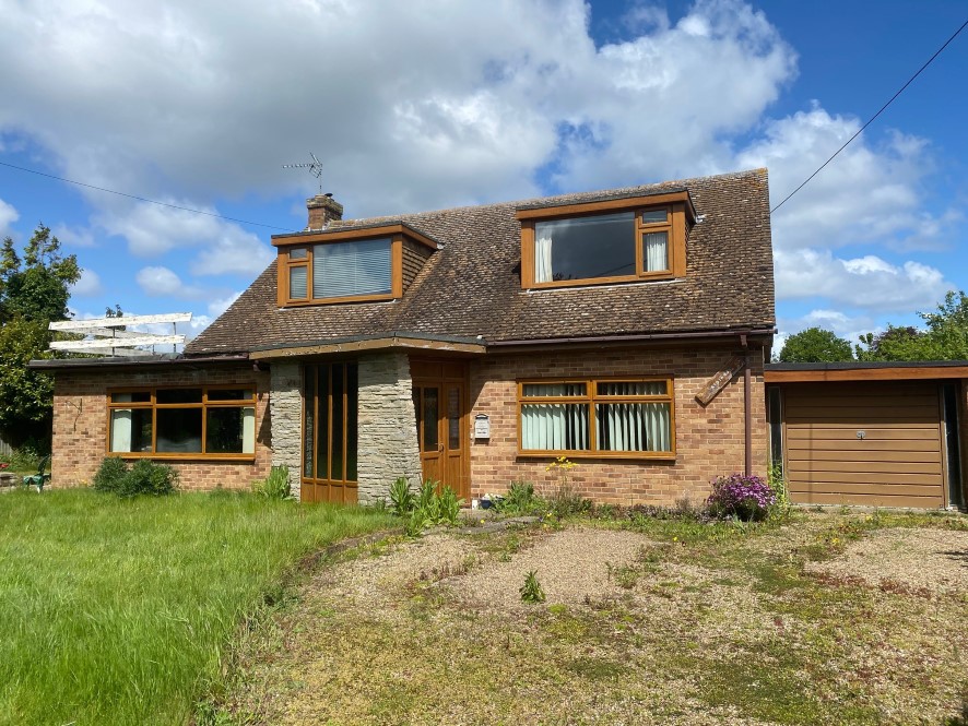 The Alpines, Wheel Road, Alpington, Norwich, Norfolk, NR14 7NH