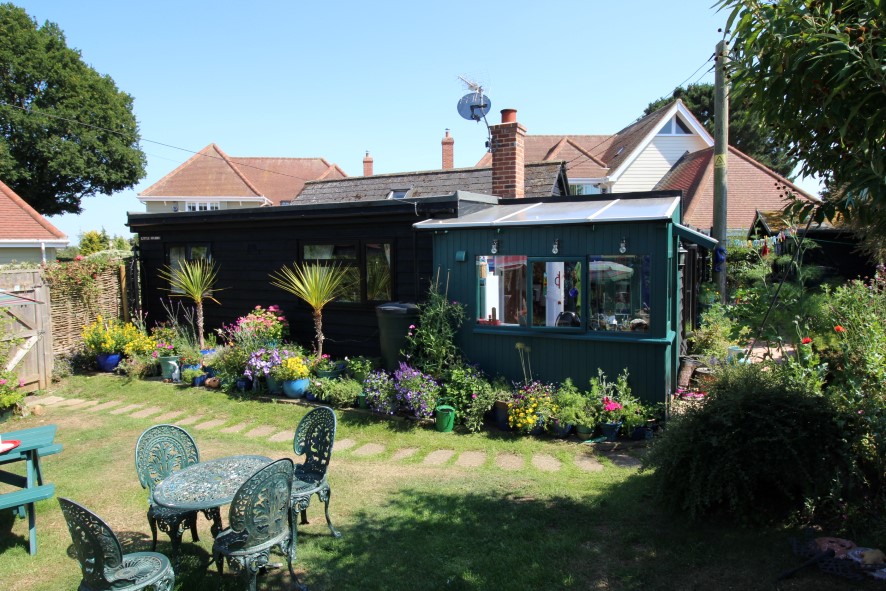 Little Stubbs, Cliff Road, Waldringfield, Woodbridge, Suffolk, IP12 4QL