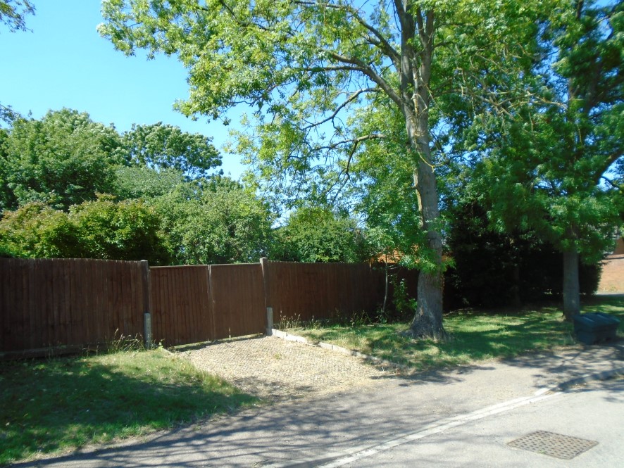 Building Plot to the Rear of, 22 Kimbolton Avenue, Bedford, Bedfordshire, MK40 3AA