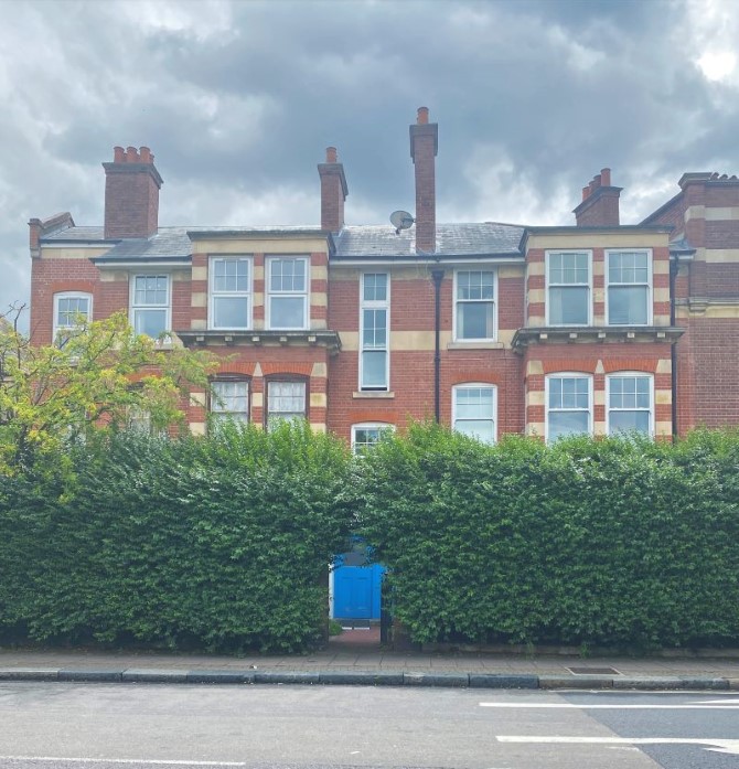 Flat 1 Raie Maisonettes, 383 Barry Road, East Dulwich, London, SE22 0JZ