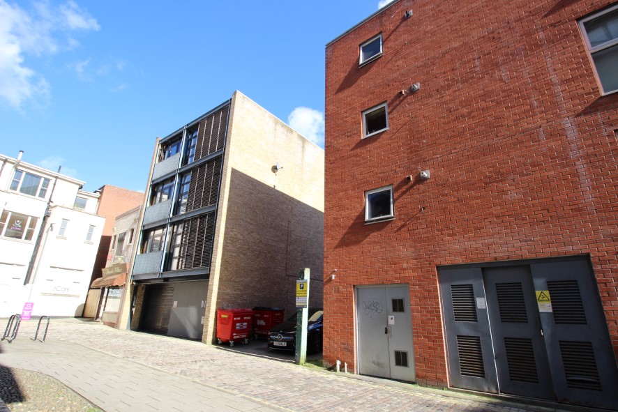 Lot Image