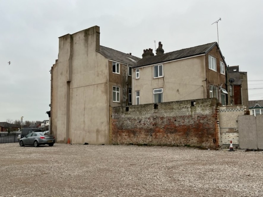 Lot Image