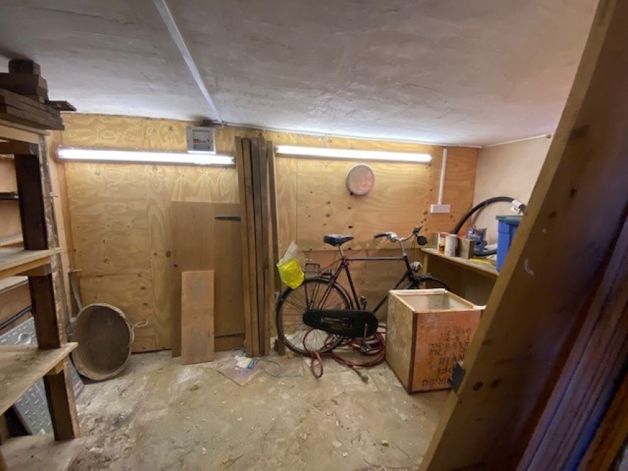 Lot Image