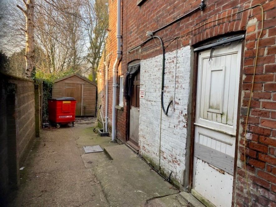 Lot Image