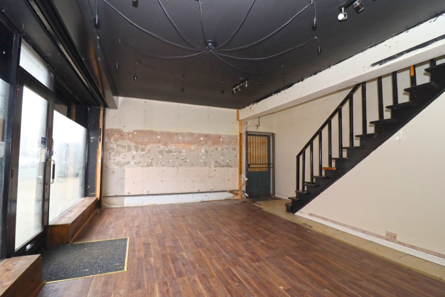 Lot Image