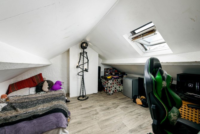 Lot Image