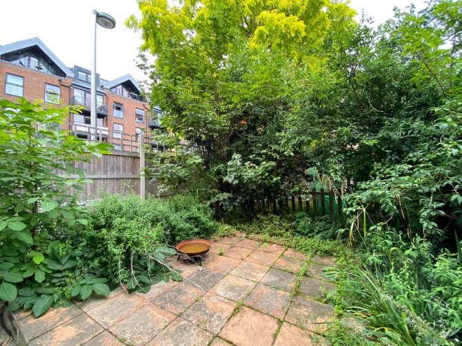 Lot Image