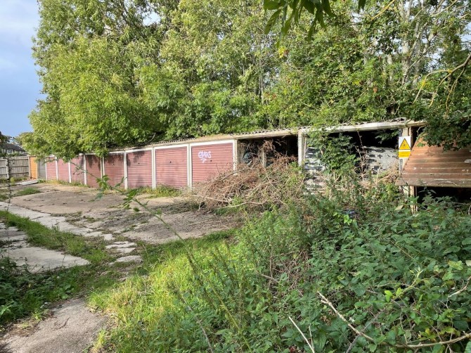 Lot Image