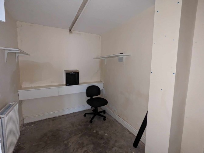 Lot Image