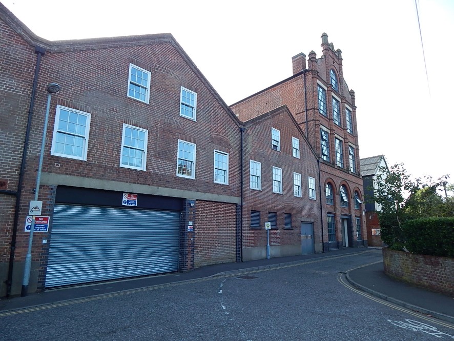 Lot Image