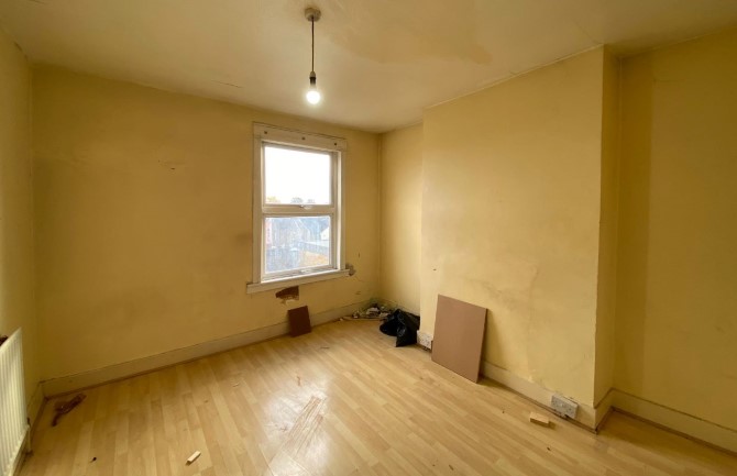 Lot Image