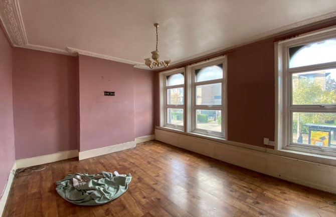 Lot Image