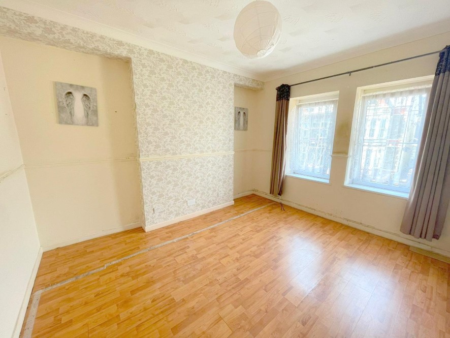Lot Image