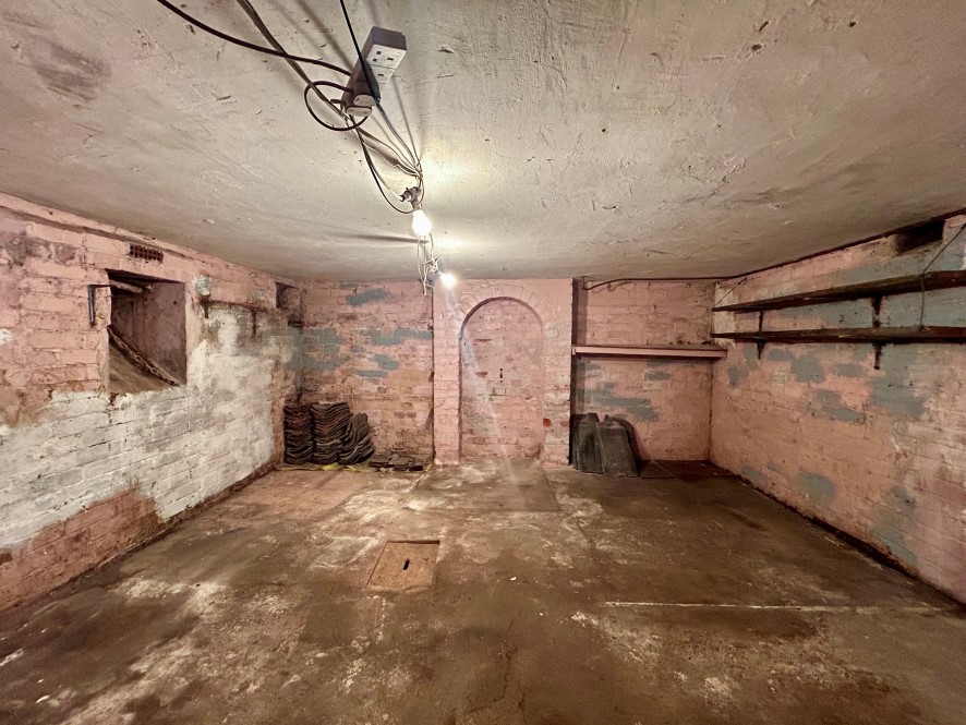 Lot Image