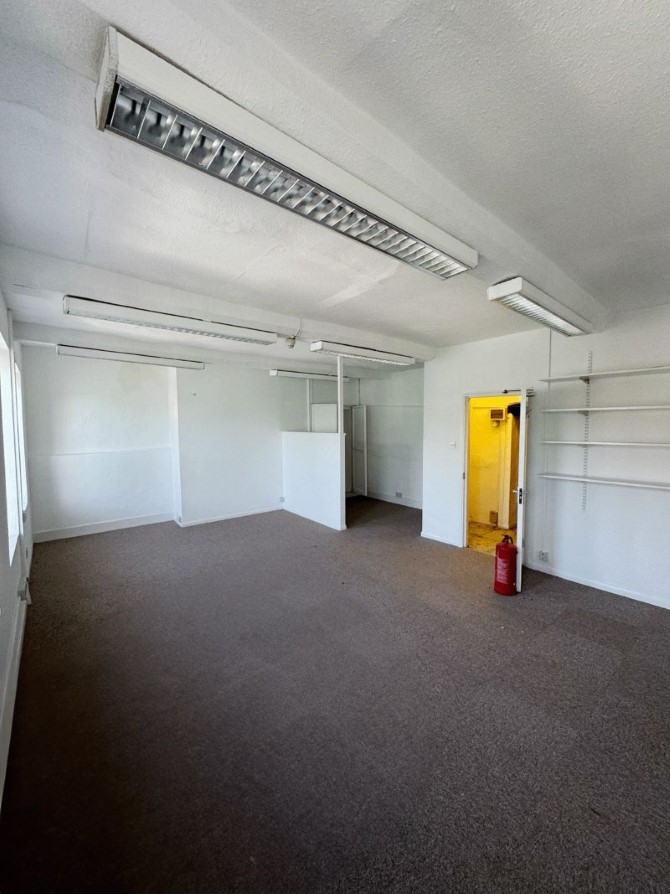 Lot Image