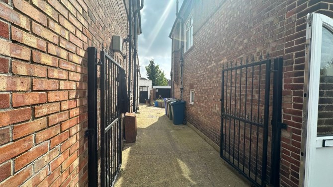 Lot Image