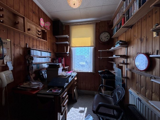Lot Image