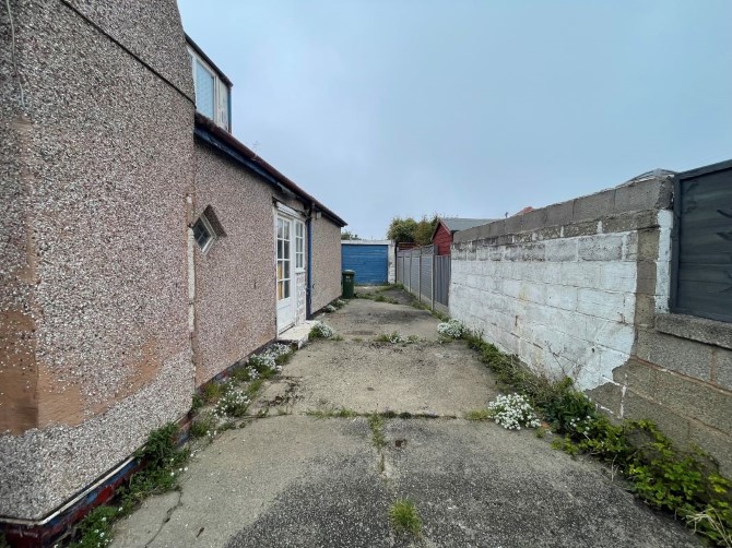 Lot Image
