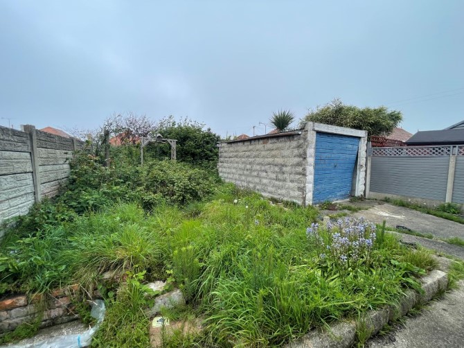 Lot Image