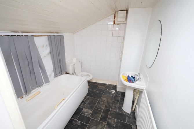 Lot Image