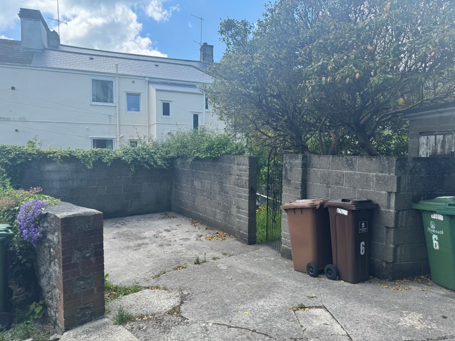 Lot Image