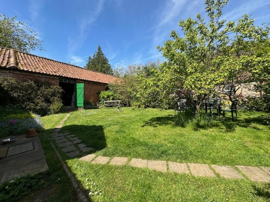 Lot Image