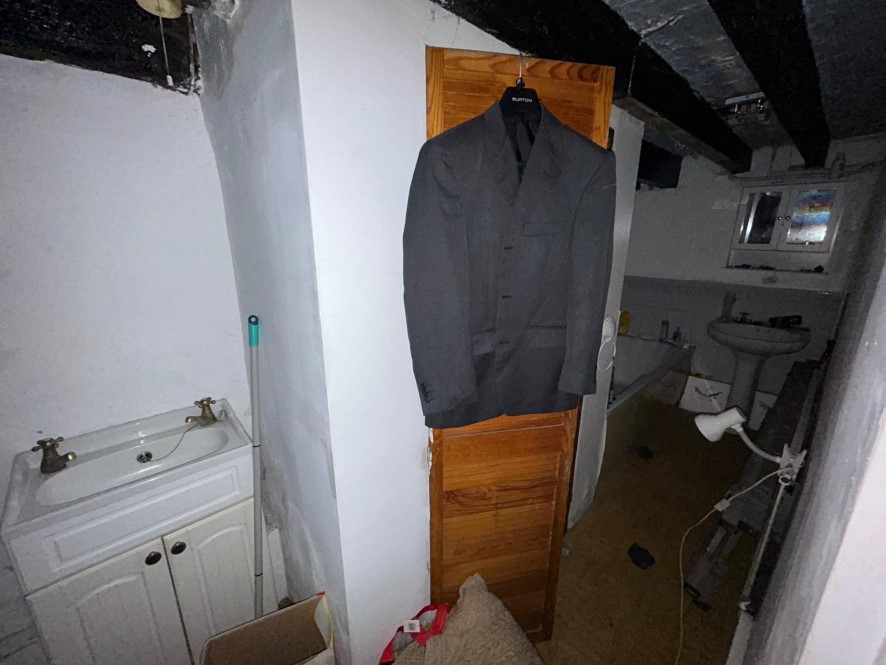 Lot Image
