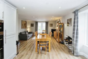 Drumlithie Inn,, Station Road, Drumlithie, Stonehaven, Kincardineshire AB39 3YT