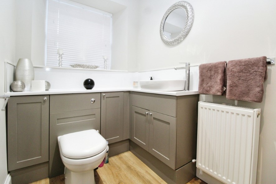 Drumlithie Inn,, Station Road, Drumlithie, Stonehaven, Kincardineshire AB39 3YT