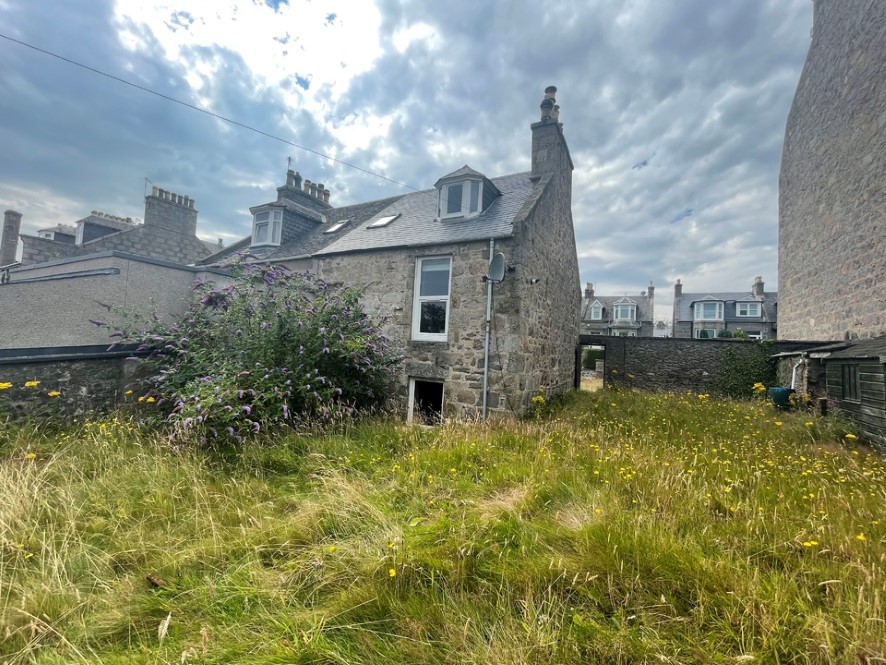 325 Holburn Street, Aberdeen, Aberdeenshire AB10 7FP