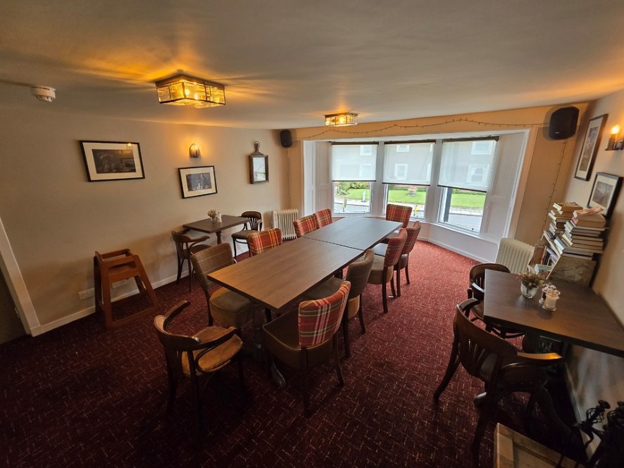 Blackadder Bar, 1 West High Street, Greenlaw, Duns, Berwickshire TD10 6XA