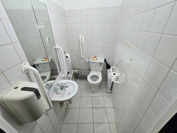 Budds Bar, 6-7 Burns Statue Arcade, Ayr, Ayrshire KA7 1SW