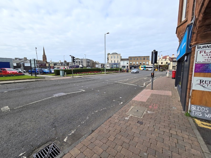 Budds Bar, 6-7 Burns Statue Arcade, Ayr, Ayrshire KA7 1SW