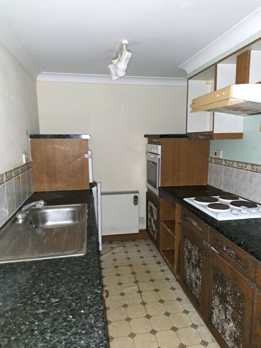 Flat 2, Ardencraig House, High Craigmore, Isle of Bute PA20 9EP