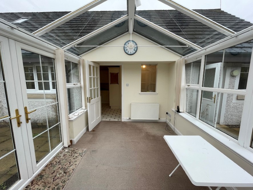 7 The Cottages Auchlochan, Lesmahagow, Lanark, Lanarkshire ML11 0GJ