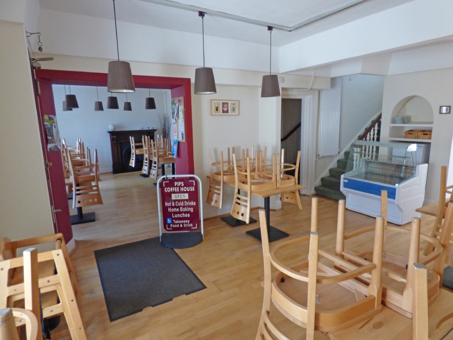 Pips Coffee House, 21-23 Ancaster Square, Callander, Perthshire FK17 8BL