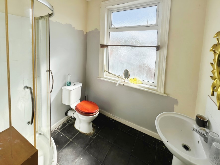 27 and 27A Berkeley Road North, Earlsdon, Coventry, West Midlands CV5 6NY