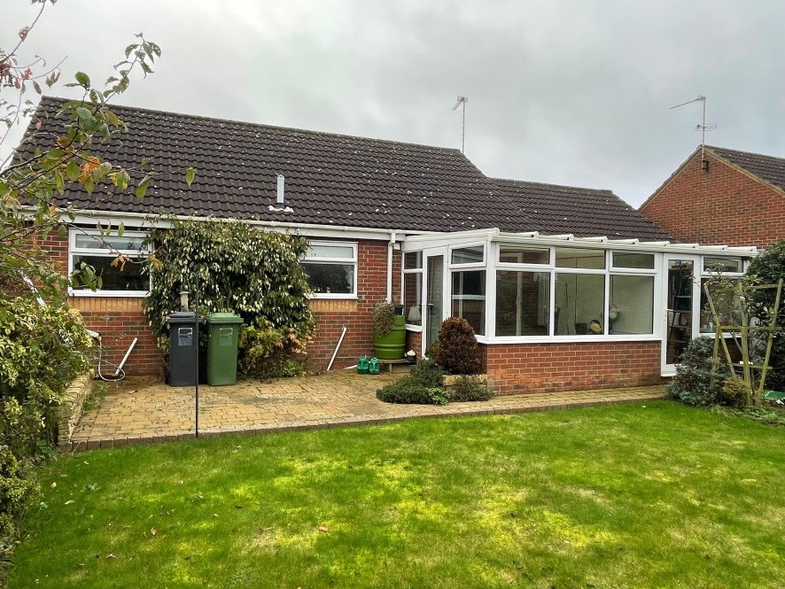 44 Gwyn Crescent, Fakenham, Norfolk NR21 8NE
