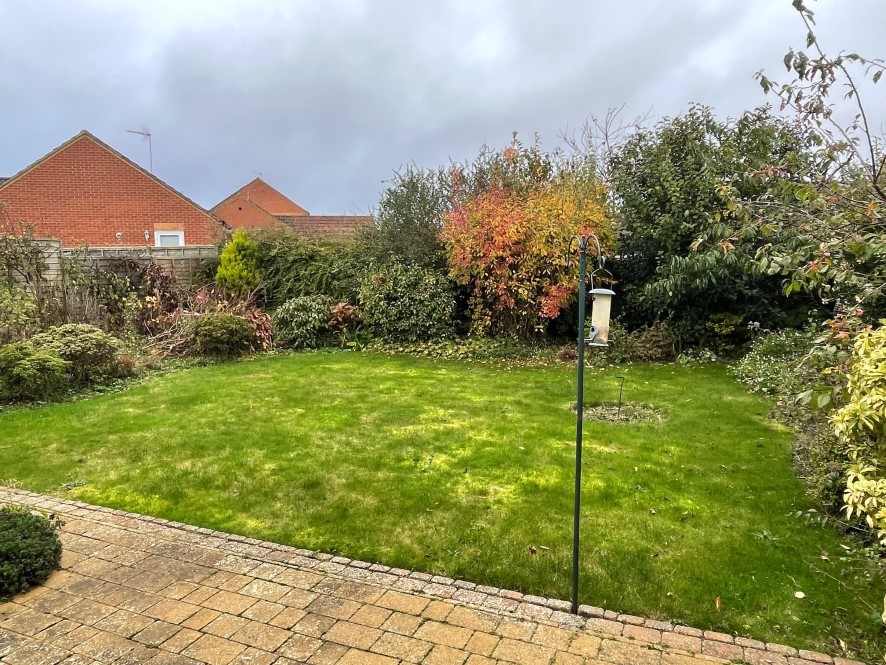 44 Gwyn Crescent, Fakenham, Norfolk NR21 8NE