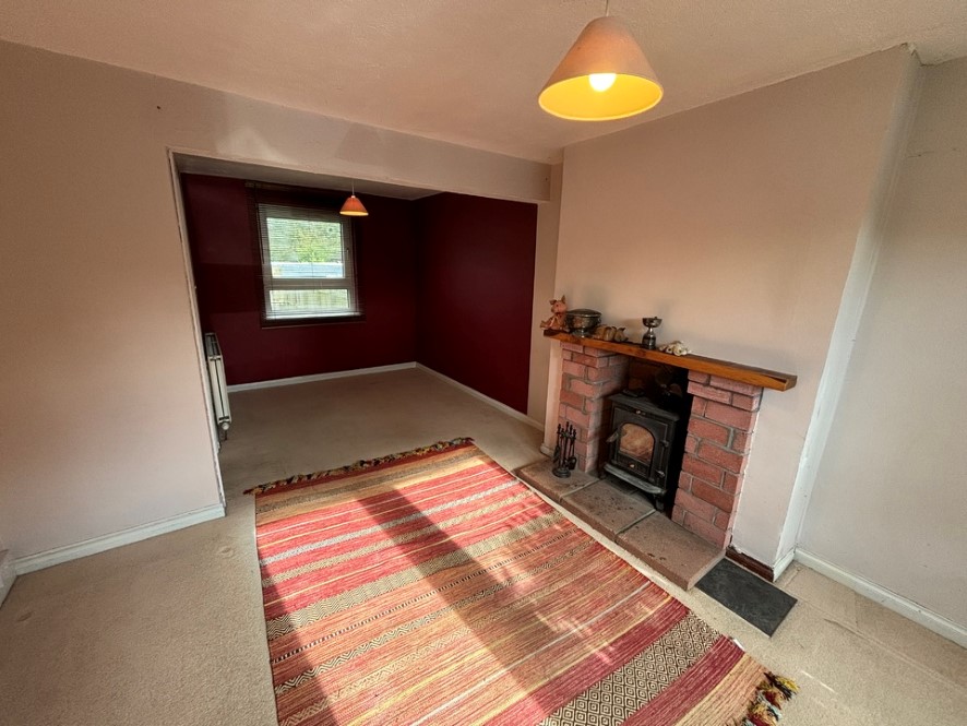 4 Glenwood Cottages, Midmar, Inverurie, Aberdeenshire AB51 7PQ