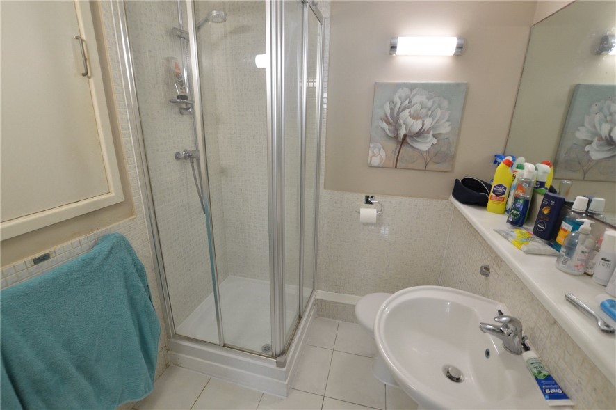 Apt 4 Boothroyds House, 45 Carlton Road, Dewsbury, Dewsbury , West Yorkshire WF13 2NG