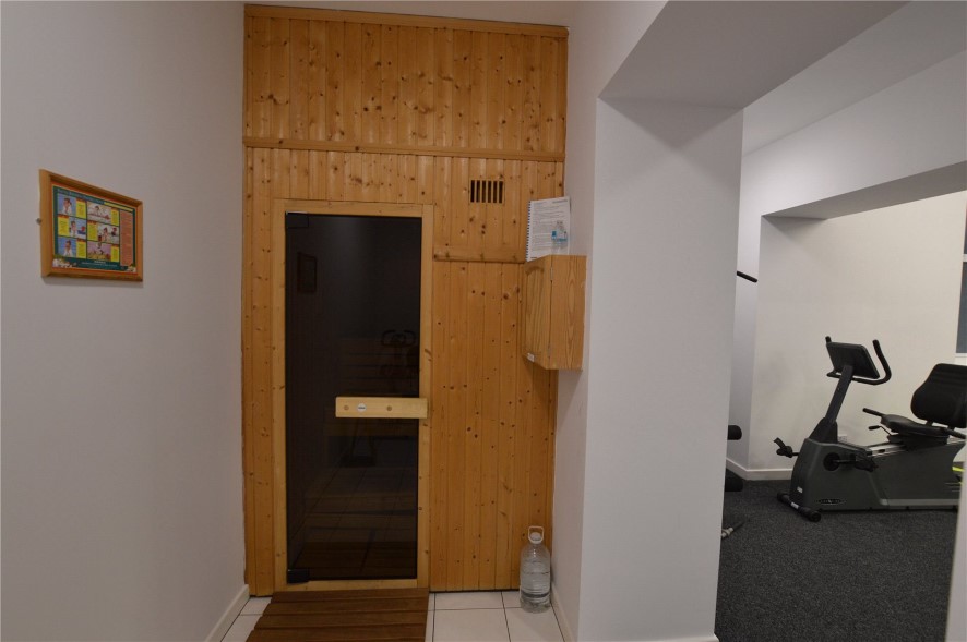 Apt 4 Boothroyds House, 45 Carlton Road, Dewsbury, Dewsbury , West Yorkshire WF13 2NG