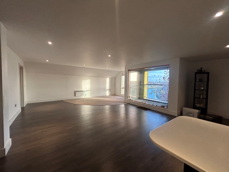 809 Quayside, The Mill, College Street, Ipswich, Suffolk IP4 1FT