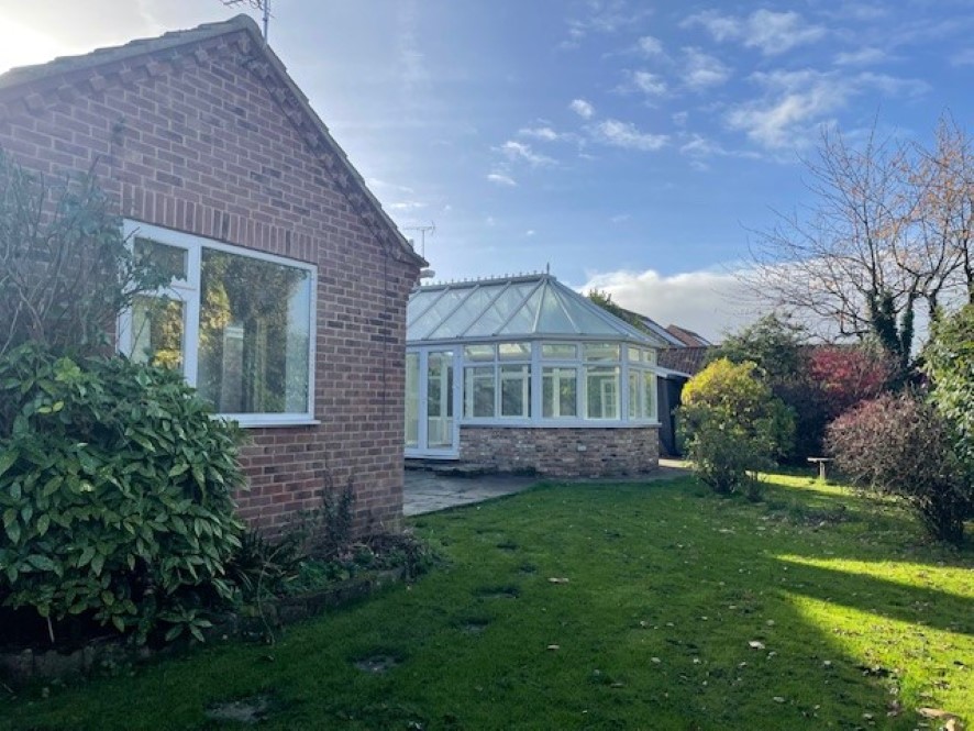 Erpingham, The Street, Beeston, King's Lynn, Norfolk PE32 2NF