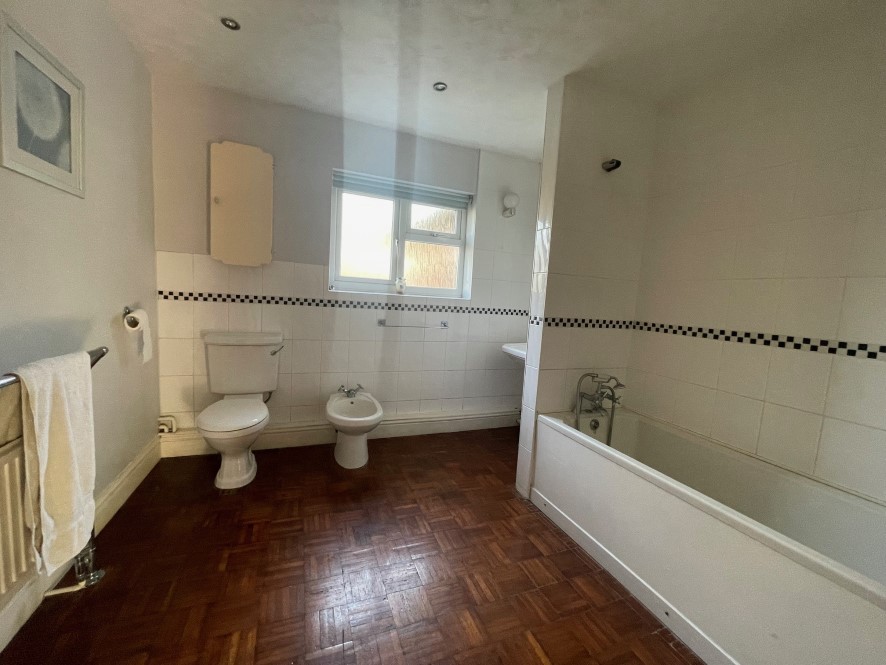 Erpingham, The Street, Beeston, King's Lynn, Norfolk PE32 2NF